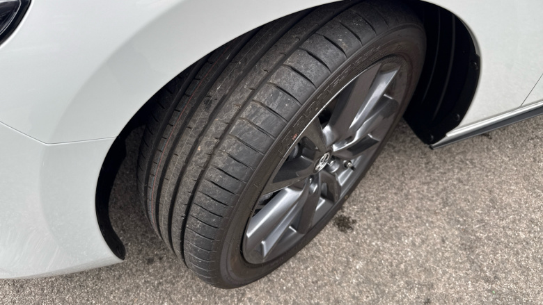 Mazda 3 2.5 e-Skyactiv G MHEV [140] Exclusive-Line 5dr Petrol Hatchback